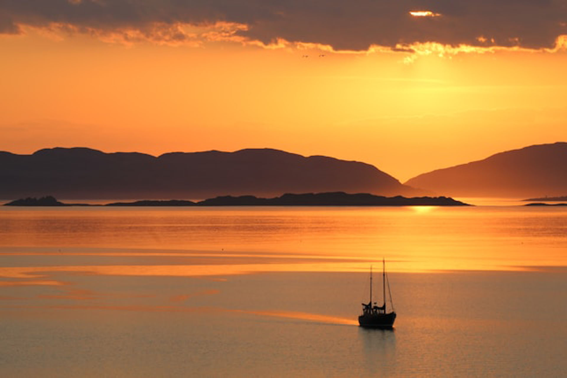 Rent a Boat in Paros